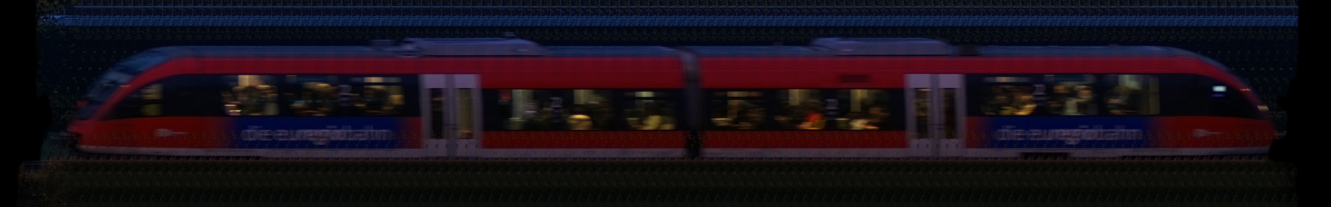 There should be a train photo here :'(