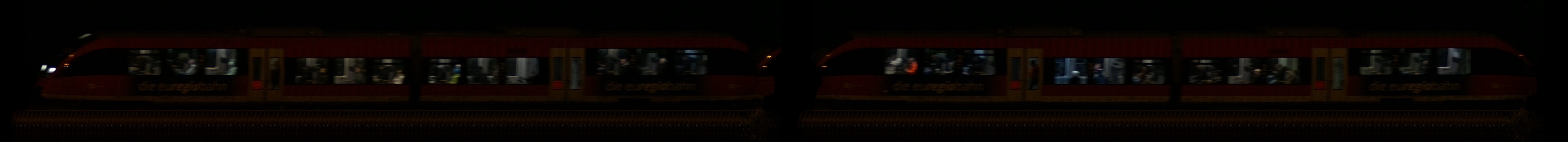 There should be a train photo here :'(