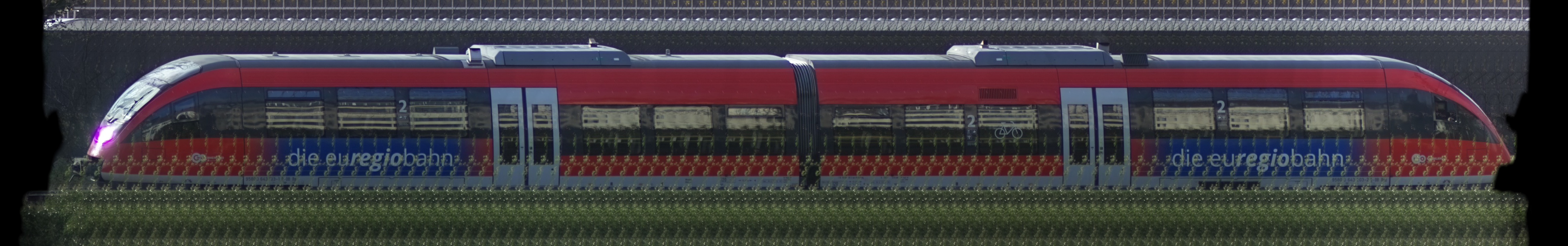 There should be a train photo here :'(