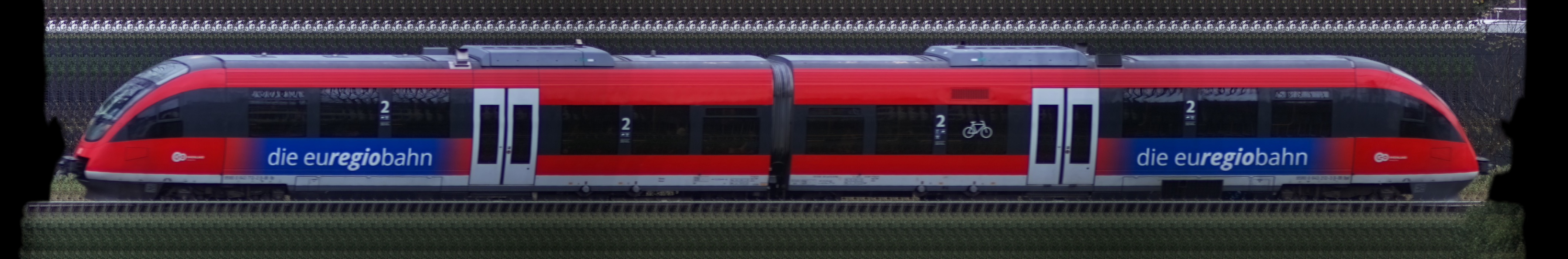 There should be a train photo here :'(