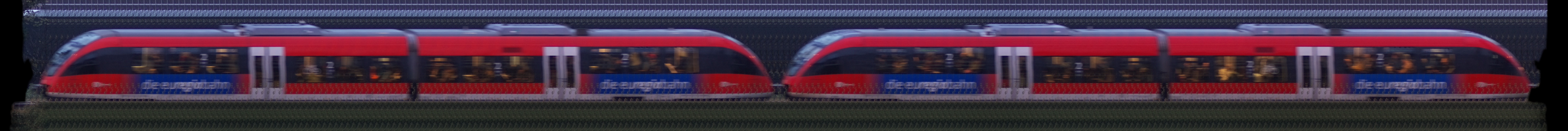 There should be a train photo here :'(