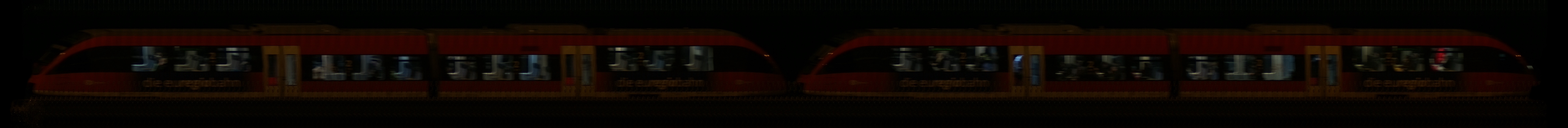 There should be a train photo here :'(