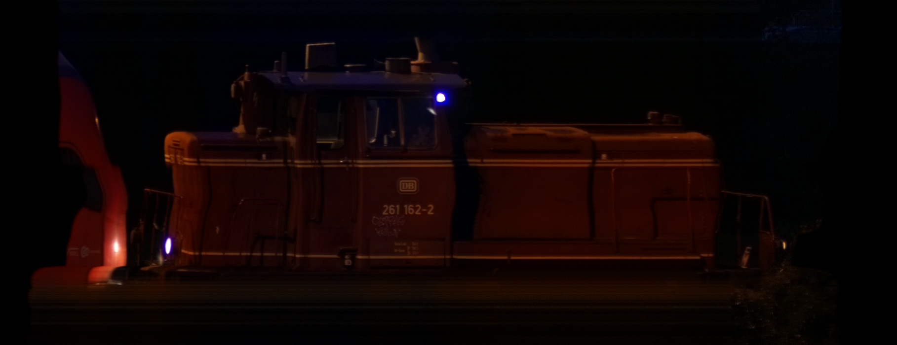 There should be a train photo here :'(