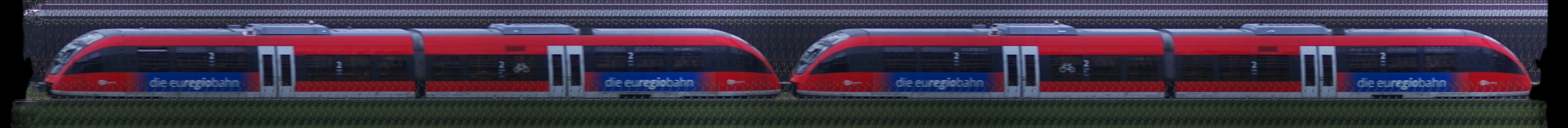 There should be a train photo here :'(