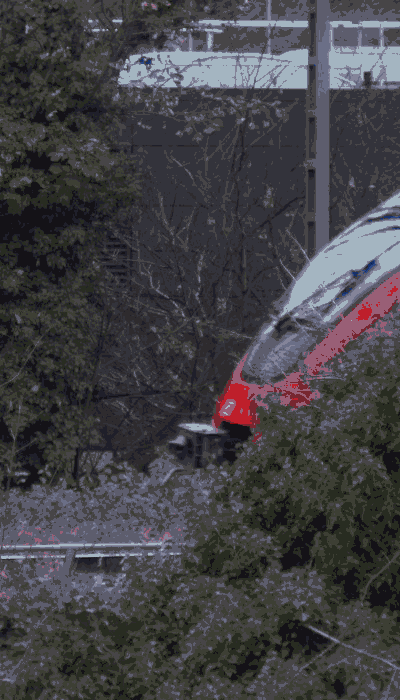 There should be a train video here :'(