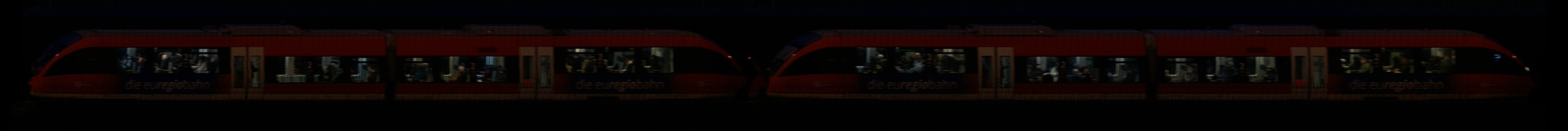 There should be a train photo here :'(