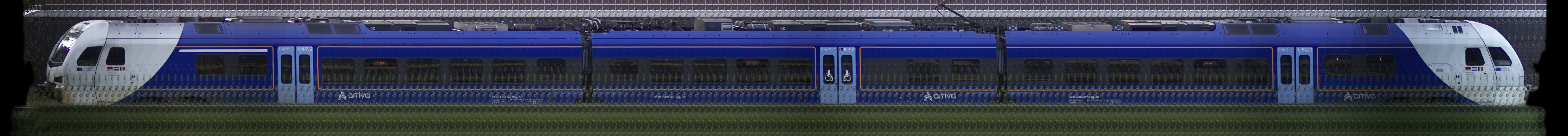 There should be a train photo here :'(