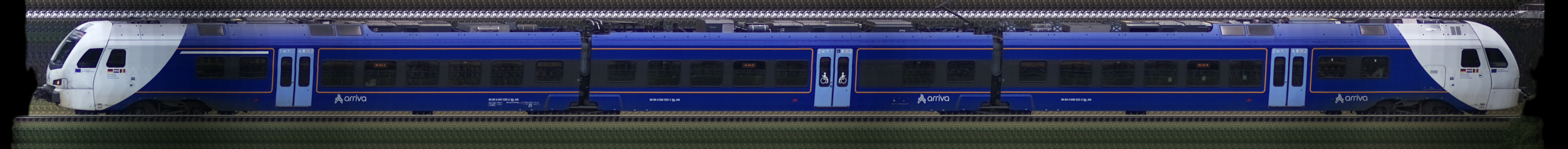 There should be a train photo here :'(