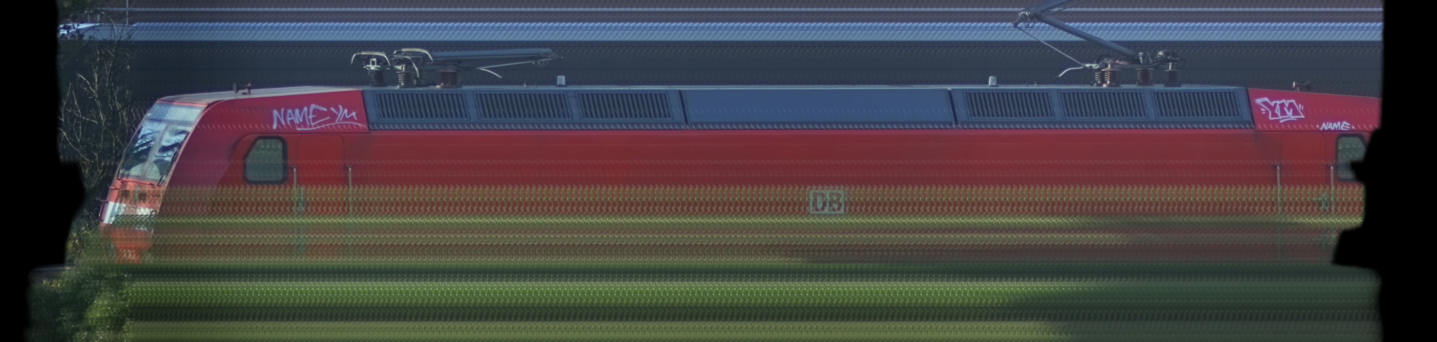 There should be a train photo here :'(