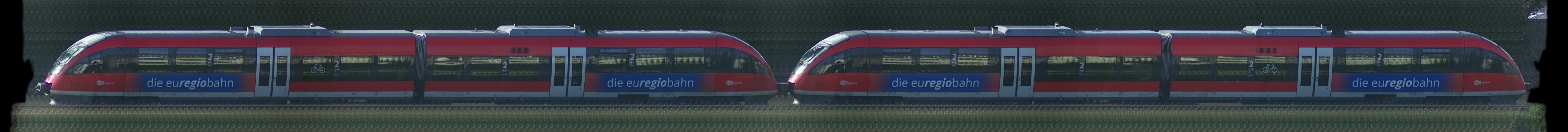 There should be a train photo here :'(