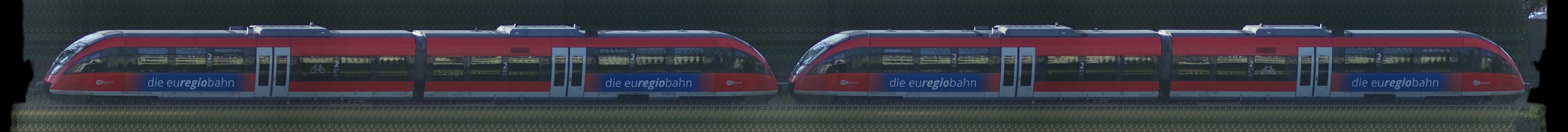 There should be a train photo here :'(