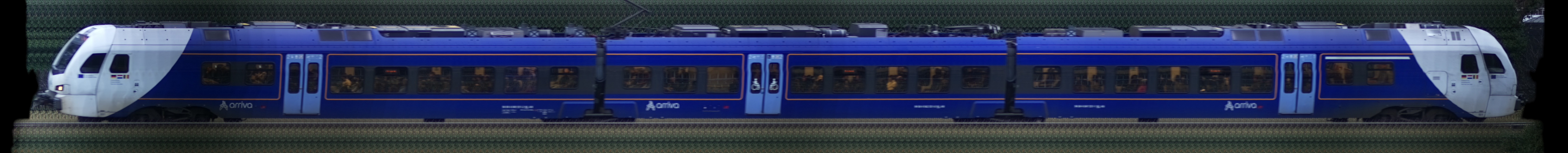 There should be a train photo here :'(