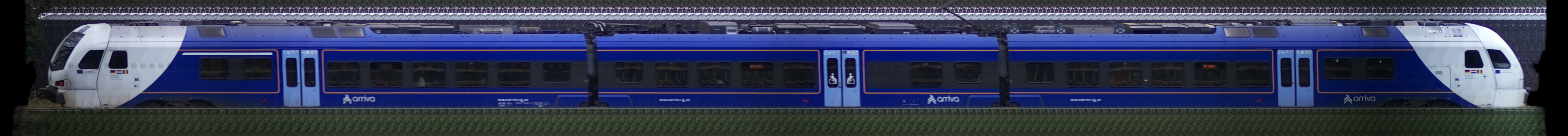 There should be a train photo here :'(