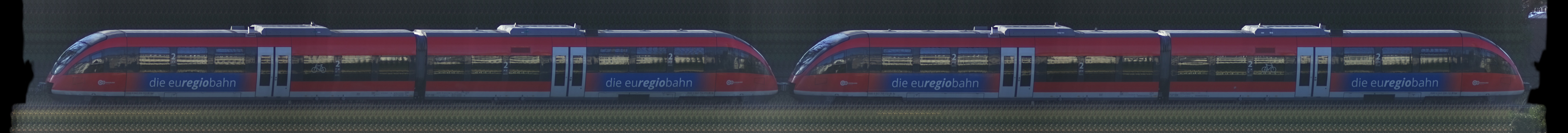 There should be a train photo here :'(