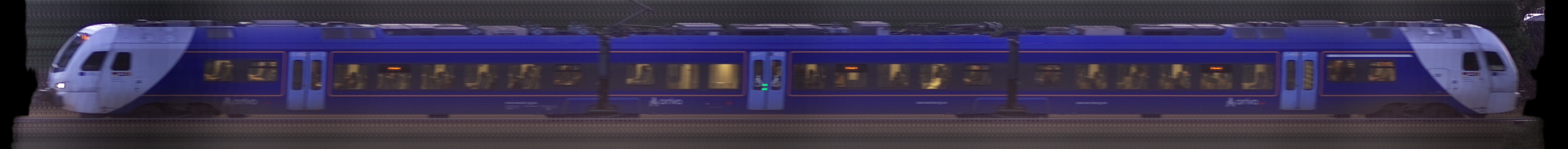 There should be a train photo here :'(