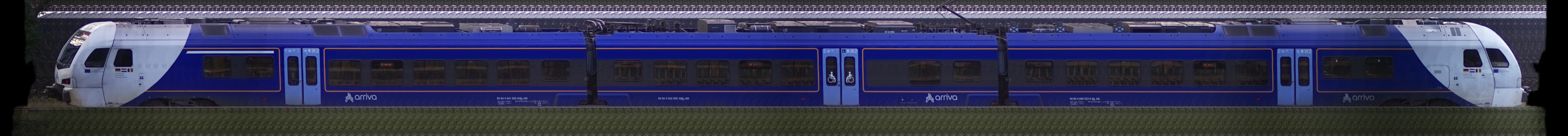 There should be a train photo here :'(