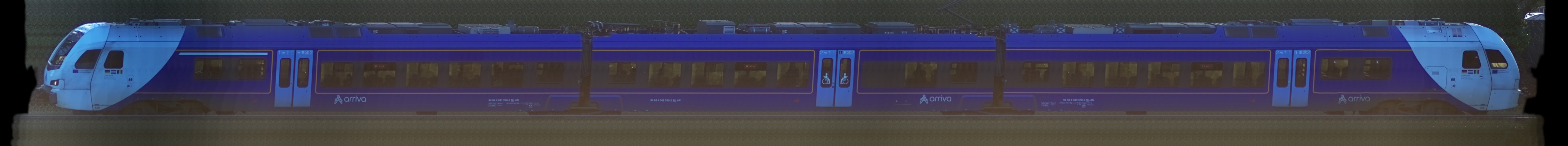 There should be a train photo here :'(