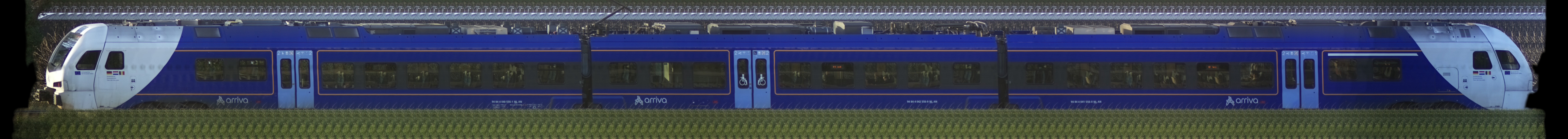 There should be a train photo here :'(