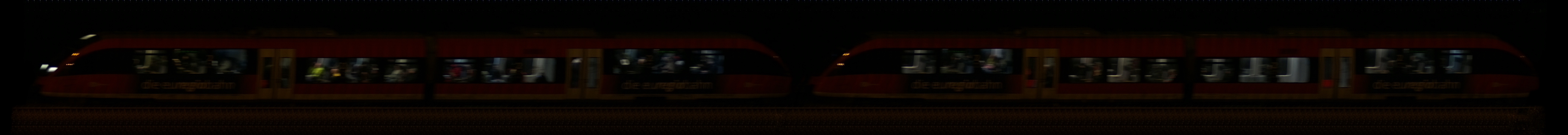 There should be a train photo here :'(