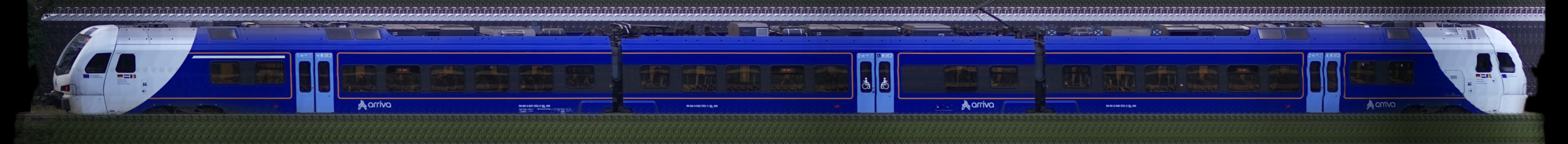 There should be a train photo here :'(