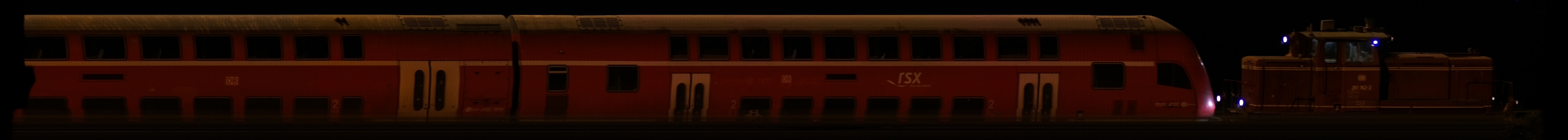 There should be a train photo here :'(