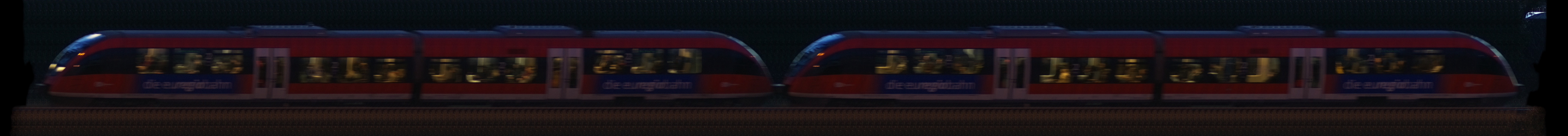 There should be a train photo here :'(