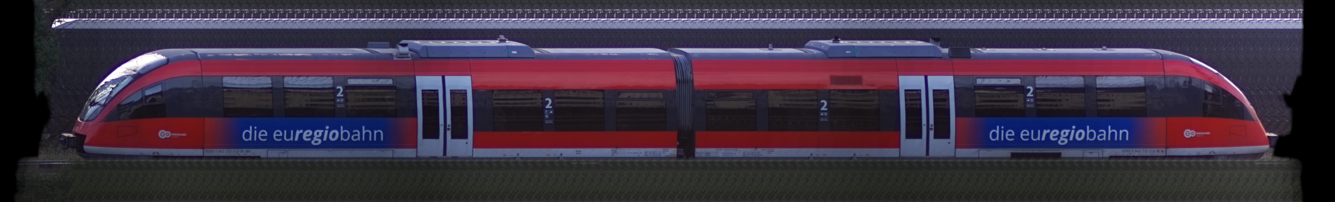 There should be a train photo here :'(