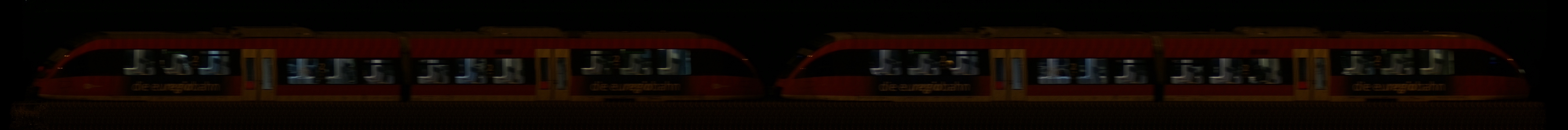 There should be a train photo here :'(