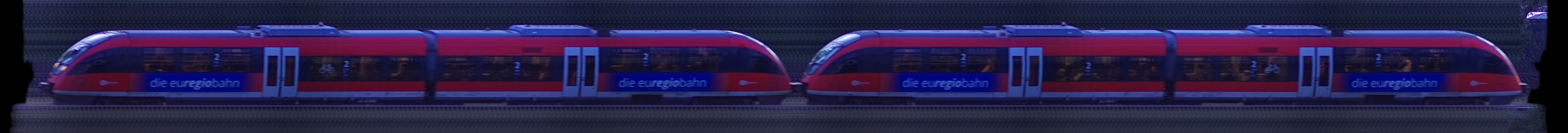 There should be a train photo here :'(