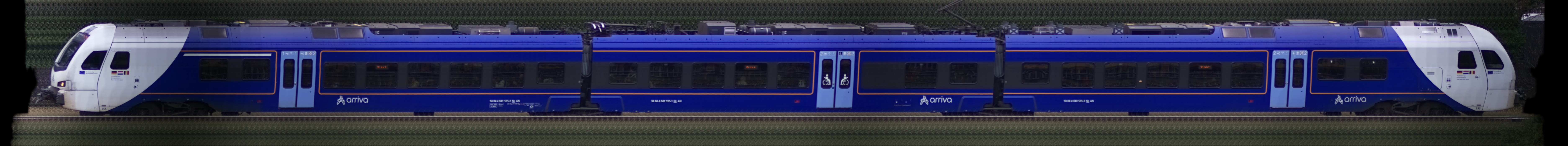 There should be a train photo here :'(