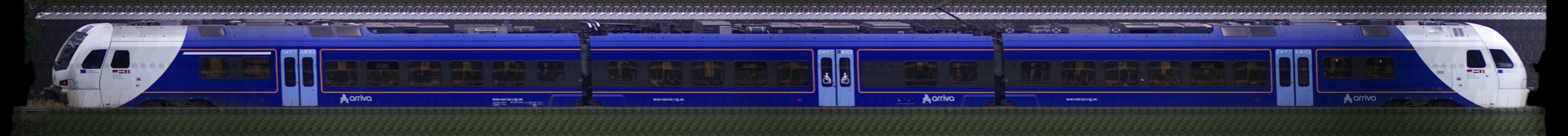 There should be a train photo here :'(