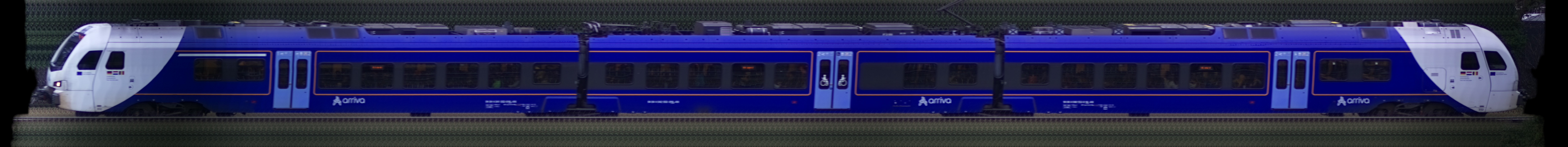 There should be a train photo here :'(