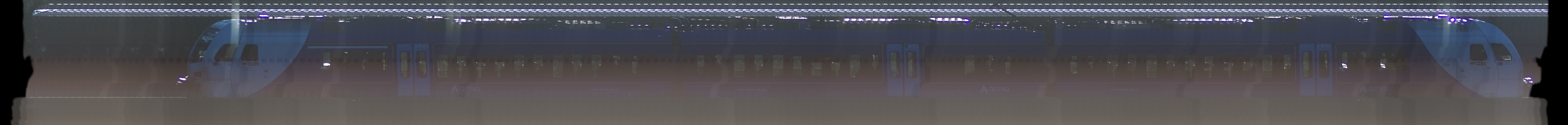 There should be a train photo here :'(