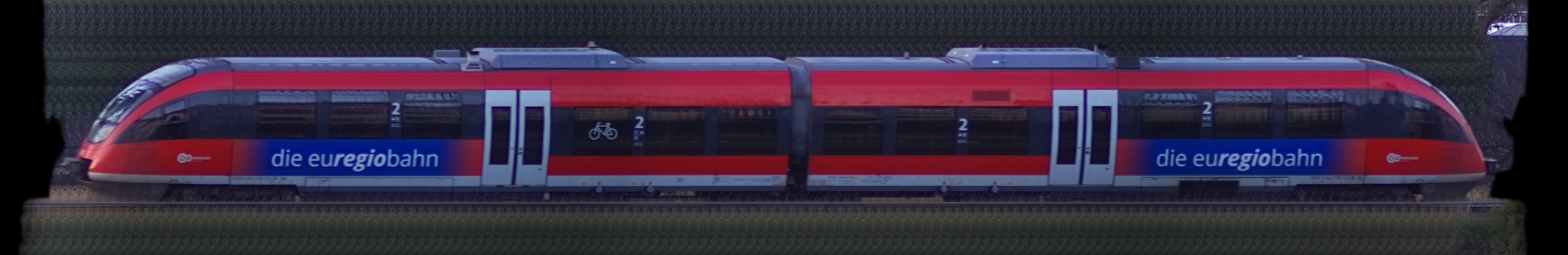 There should be a train photo here :'(