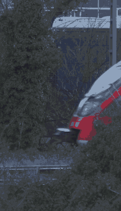 There should be a train video here :'(