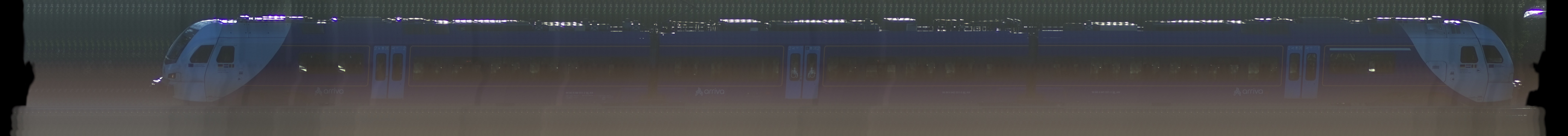 There should be a train photo here :'(