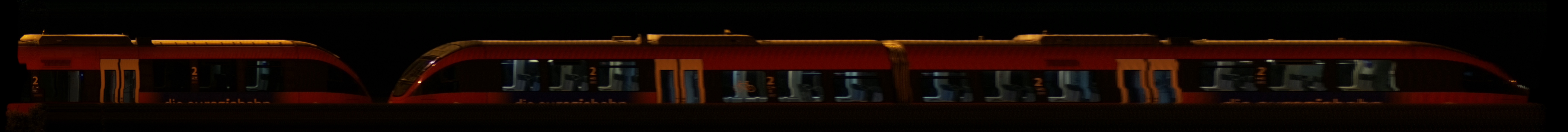 There should be a train photo here :'(