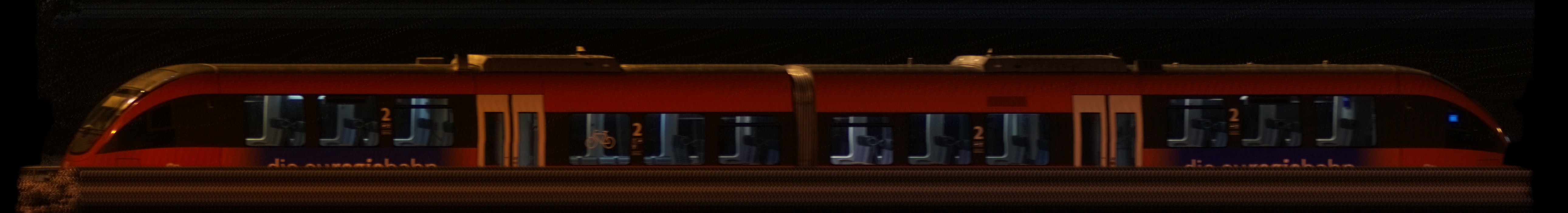 There should be a train photo here :'(