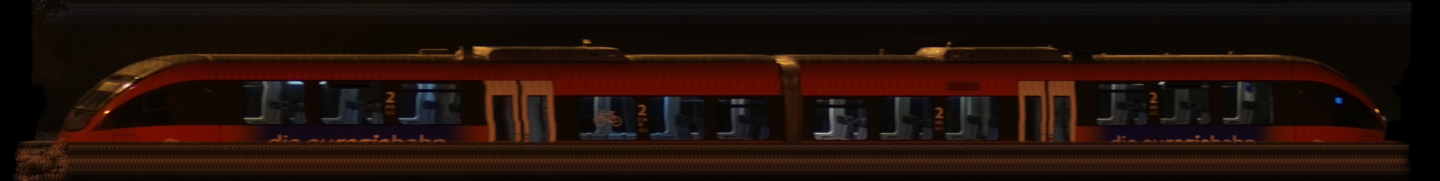 There should be a train photo here :'(