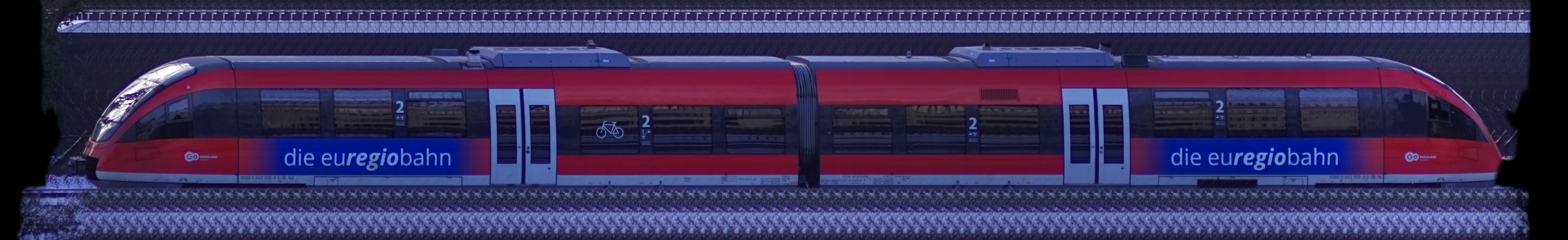 There should be a train photo here :'(