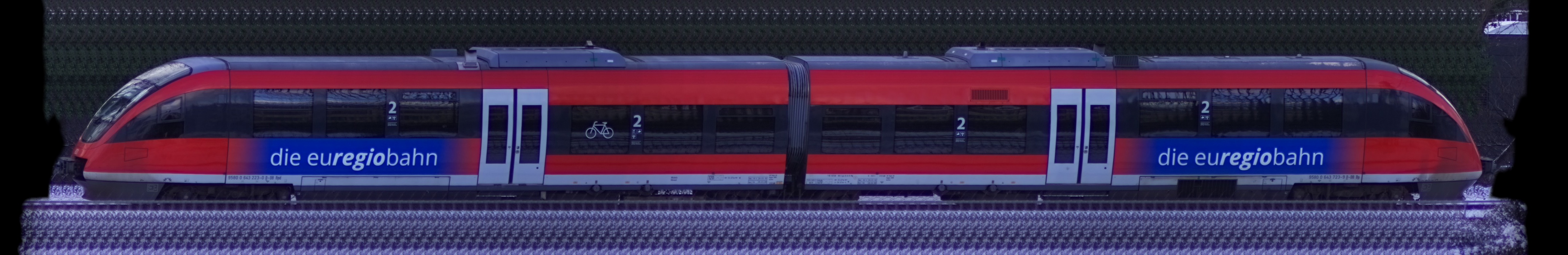 There should be a train photo here :'(