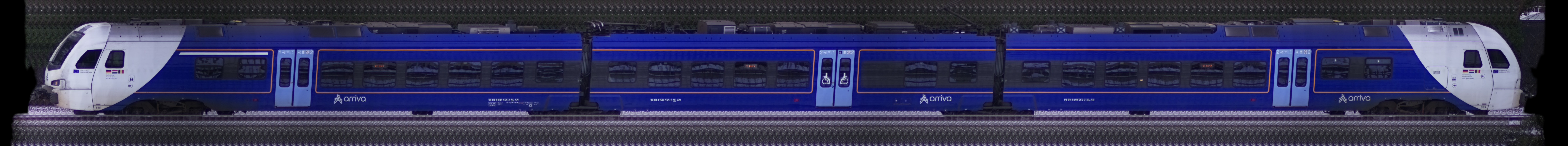 There should be a train photo here :'(