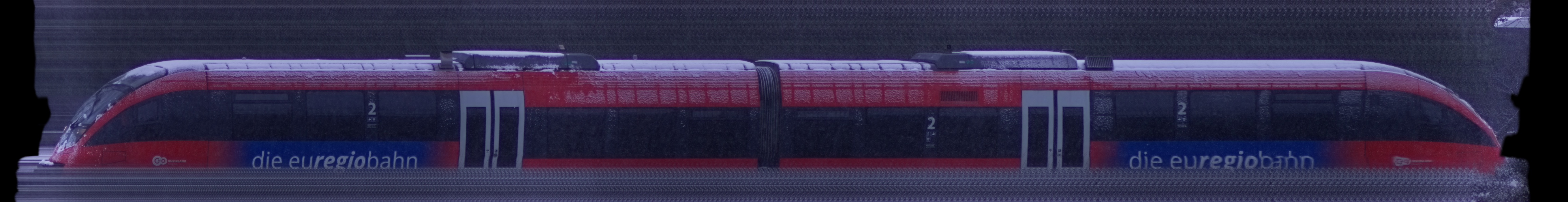 There should be a train photo here :'(