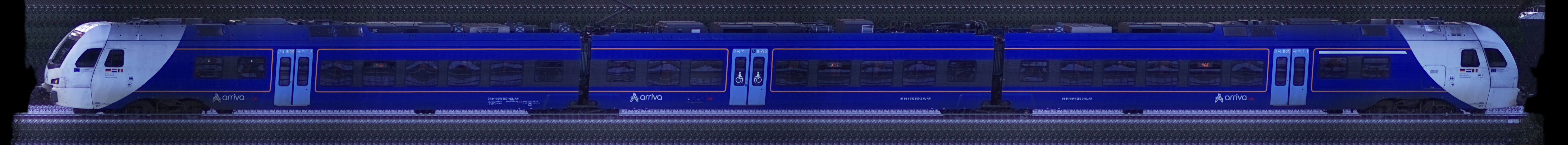 There should be a train photo here :'(