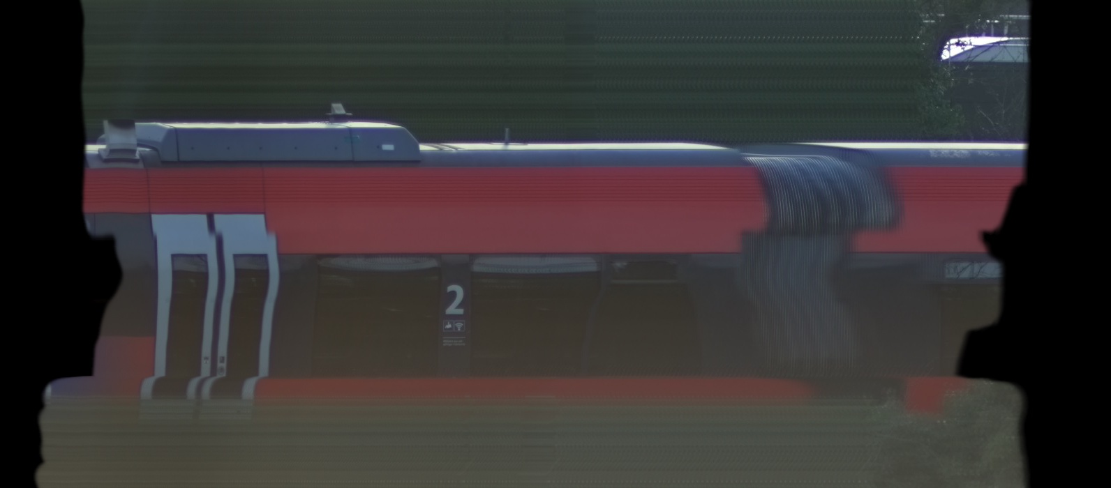 There should be a train photo here :'(