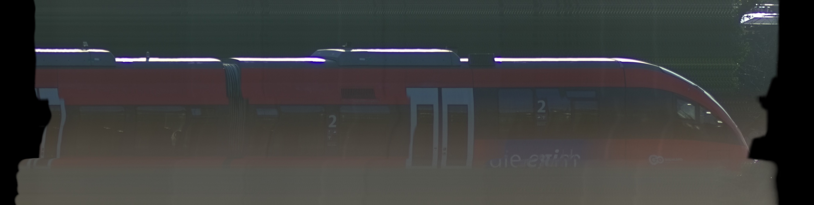 There should be a train photo here :'(