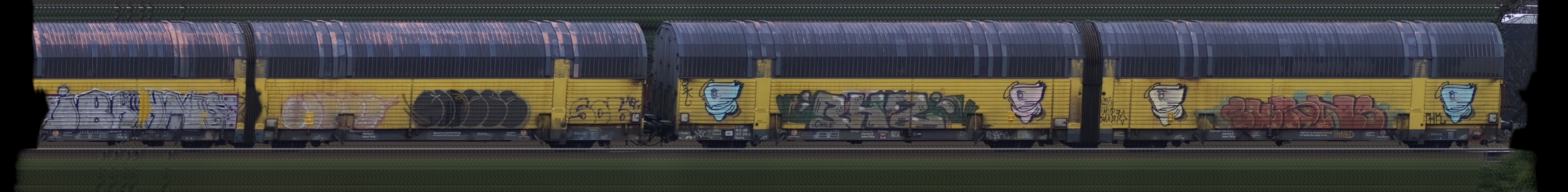 There should be a train photo here :'(