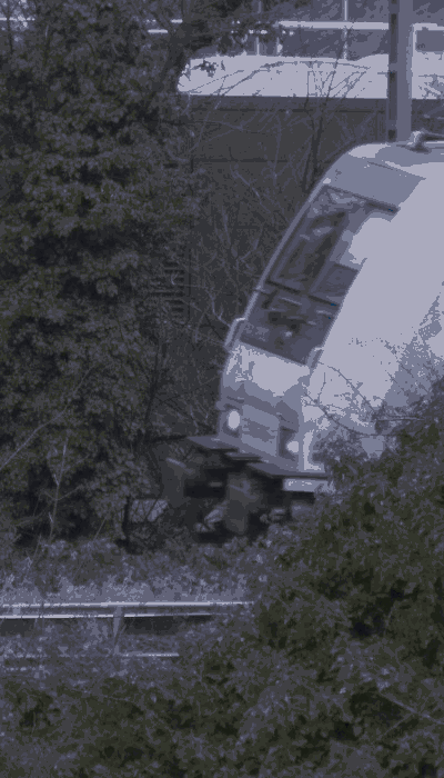 There should be a train video here :'(