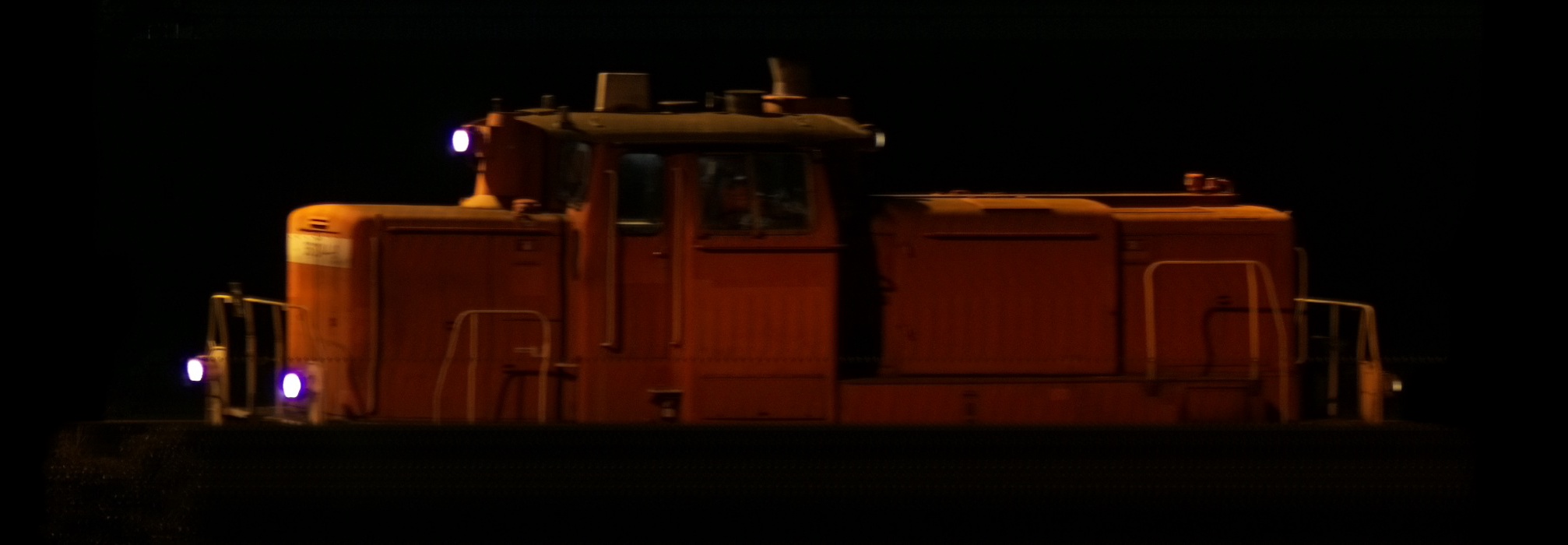 There should be a train photo here :'(