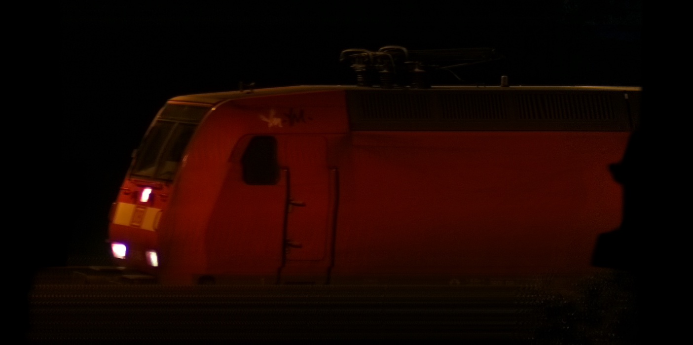 There should be a train photo here :'(